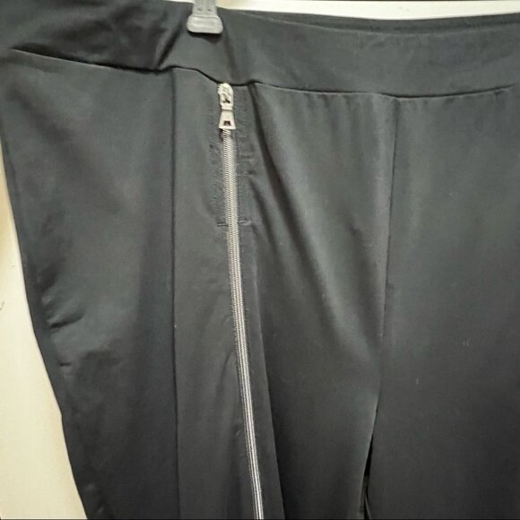 SIZE 20 Addition Elle Nadia Aboulhosn Love & Legend Black Zipper  Leggings - Picture 3 of 10